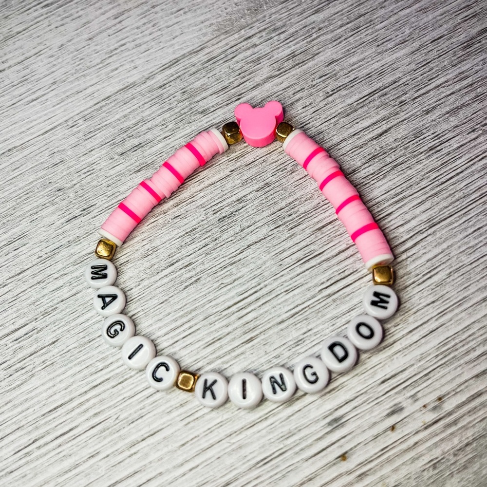 Handmade stackable beaded bracelets | Theme Park bracelets | Magic Kingdom